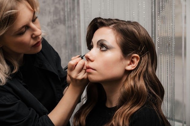 freelance makeup artist certification