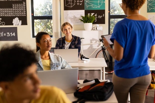 high school classes for cosmetology school